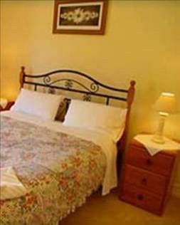 Whispering Pines Chalet & Cottages - Northern Rivers Accommodation 3