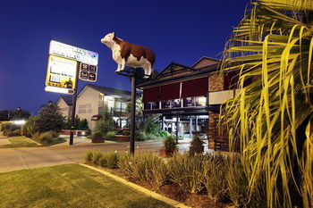Cattleman's Country Motor Inn & Serviced Apartments - Northern Rivers Accommodation 17