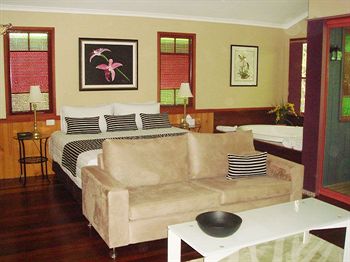 Amore On Buderim Luxury Rainforest Cabins - Northern Rivers Accommodation 4