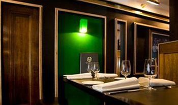 Middle Park Hotel - Northern Rivers Accommodation 1