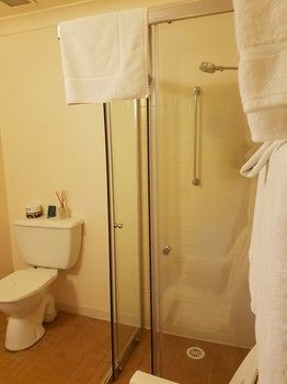 Hotel Avonleigh - Northern Rivers Accommodation 59