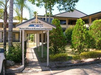 Bucketts Way Motel And Restaurant - Northern Rivers Accommodation 3