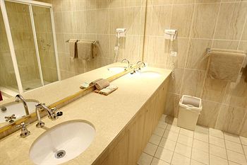 The Hermitage Motel - Northern Rivers Accommodation 34