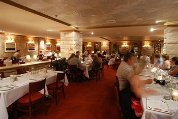 The Hermitage Motel - Northern Rivers Accommodation 0