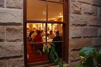 The Hermitage Motel - Northern Rivers Accommodation 32