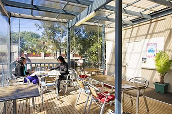 Cambridge Lodge - Hostel/Backpacker - Northern Rivers Accommodation 0