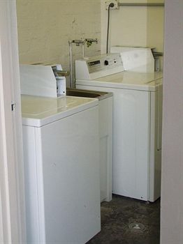 Cambridge Lodge - Hostel/Backpacker - Northern Rivers Accommodation 2