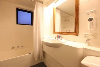 Abey Hotel - Northern Rivers Accommodation 12