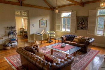 Tizzana Winery Bed & Breakfast - Northern Rivers Accommodation 1