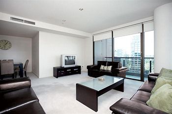 Astra Apartments - St Kilda Rd - Northern Rivers Accommodation 15