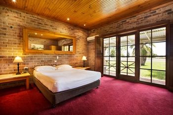 Macquarie Inn - Northern Rivers Accommodation 36