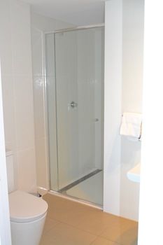 Apartments Melbourne Domain - CBD - Northern Rivers Accommodation 22