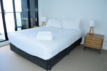 Apartments Melbourne Domain - South Melbourne - Northern Rivers Accommodation 53