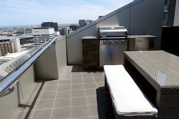 Aura On Flinders Serviced Apartments - Northern Rivers Accommodation 7