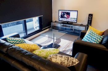 Aura On Flinders Serviced Apartments - Northern Rivers Accommodation 23