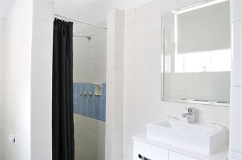 Hotel Gosford - Northern Rivers Accommodation 13