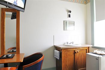 Hotel Gosford - Northern Rivers Accommodation 20