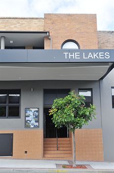 The Lakes Hotel - Northern Rivers Accommodation 4