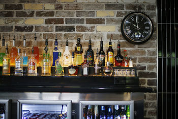 The Lakes Hotel - Northern Rivers Accommodation 47