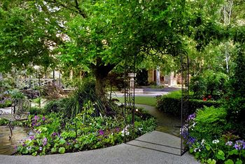 Elizabethan Lodge - Northern Rivers Accommodation 3