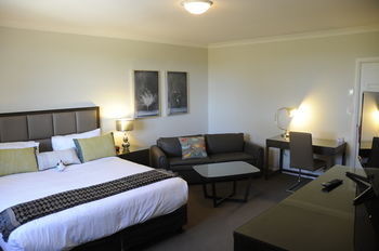 Riverside Oaks Golf Resort - Northern Rivers Accommodation 14
