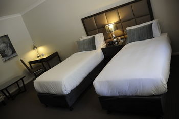 Riverside Oaks Golf Resort - Northern Rivers Accommodation 22