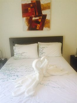 Australian Home Away @ East Doncaster George - Northern Rivers Accommodation 6