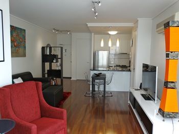Alpha Apartments Melbourne - Northern Rivers Accommodation 2