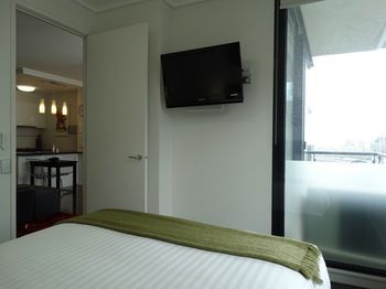 Alpha Apartments Melbourne - Northern Rivers Accommodation 8