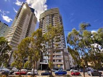 Alpha Apartments Melbourne - Northern Rivers Accommodation 20