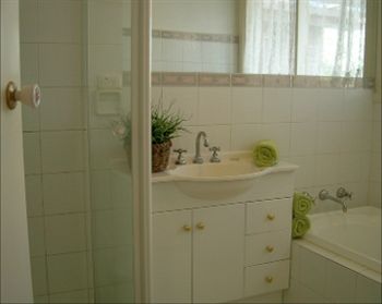 Australian Home Away @ Doncaster Grange Park - Northern Rivers Accommodation 0