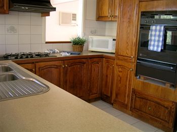 Australian Home Away @ Doncaster Grange Park - Northern Rivers Accommodation 13