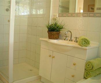 Australian Home Away @ Doncaster Grange Park - Northern Rivers Accommodation 20