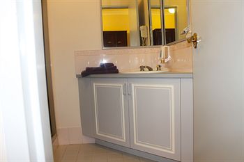 Colonial Motor Inn Lithgow - Northern Rivers Accommodation 2