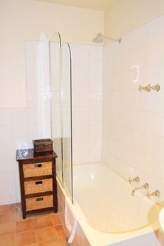 Magnolia Court Boutique Hotel Melbourne - Northern Rivers Accommodation 19