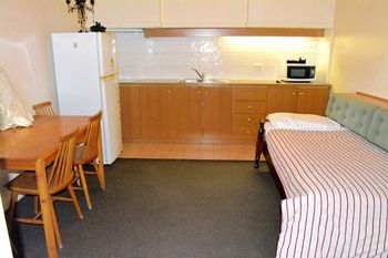 Magnolia Court Boutique Hotel Melbourne - Northern Rivers Accommodation 23