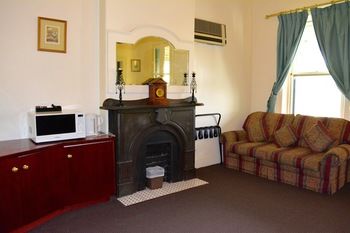 Magnolia Court Boutique Hotel Melbourne - Northern Rivers Accommodation 57