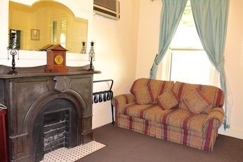 Magnolia Court Boutique Hotel Melbourne - Northern Rivers Accommodation 69