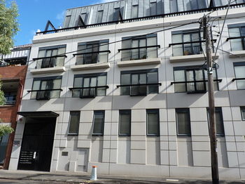 Australian Home Away @ Market Square Melbourne - Northern Rivers Accommodation 2