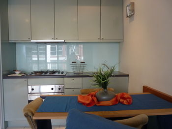 Australian Home Away @ Market Square Melbourne - Northern Rivers Accommodation 5