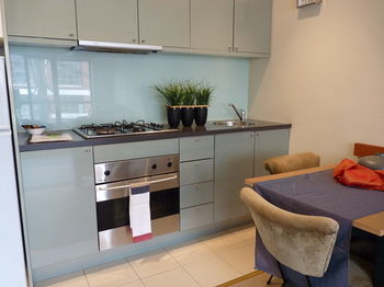 Australian Home Away @ Market Square Melbourne - Northern Rivers Accommodation 6