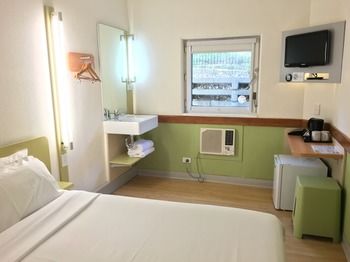 Ibis Budget Campbelltown - Northern Rivers Accommodation 9