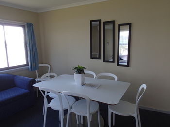 Dungowan Waterfront Apartments - Northern Rivers Accommodation 28