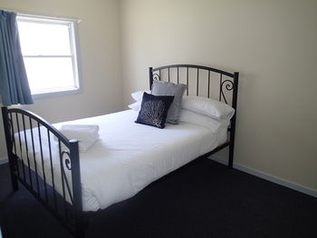 Dungowan Waterfront Apartments - Northern Rivers Accommodation 186