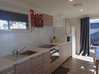 Dungowan Waterfront Apartments - Northern Rivers Accommodation 236