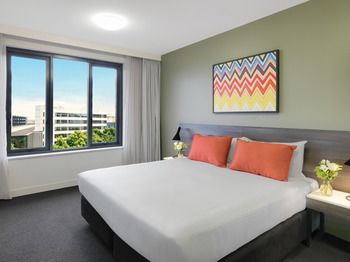 Adina Apartment Hotel Sydney Airport - Northern Rivers Accommodation 1