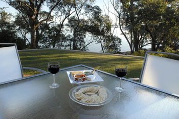 By The Beach B&B And Apartments - Northern Rivers Accommodation 12