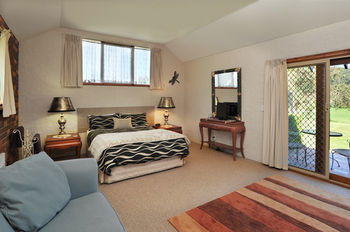 Langbrook Estate Cottages - Northern Rivers Accommodation 6