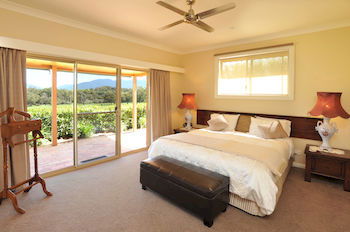 Langbrook Estate Cottages - Northern Rivers Accommodation 12