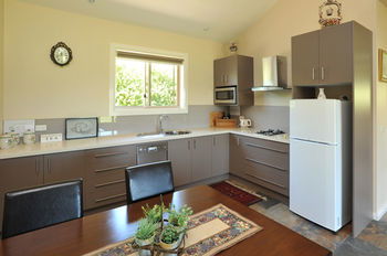 Langbrook Estate Cottages - Northern Rivers Accommodation 14